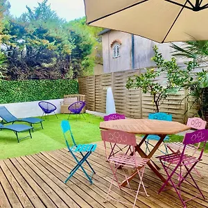 studio-avec-jardin.fr-provencehotel.com/